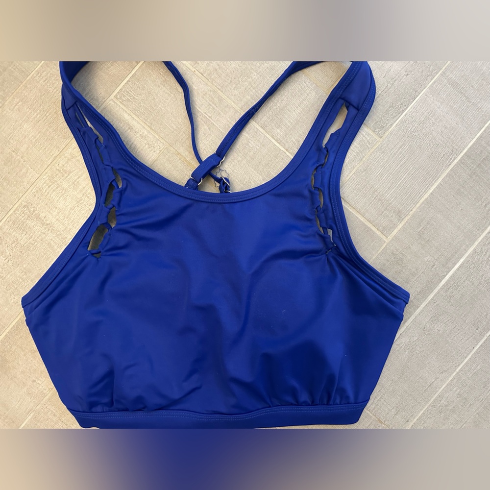 Athleta sports Bra/Workout Top 38 B/C